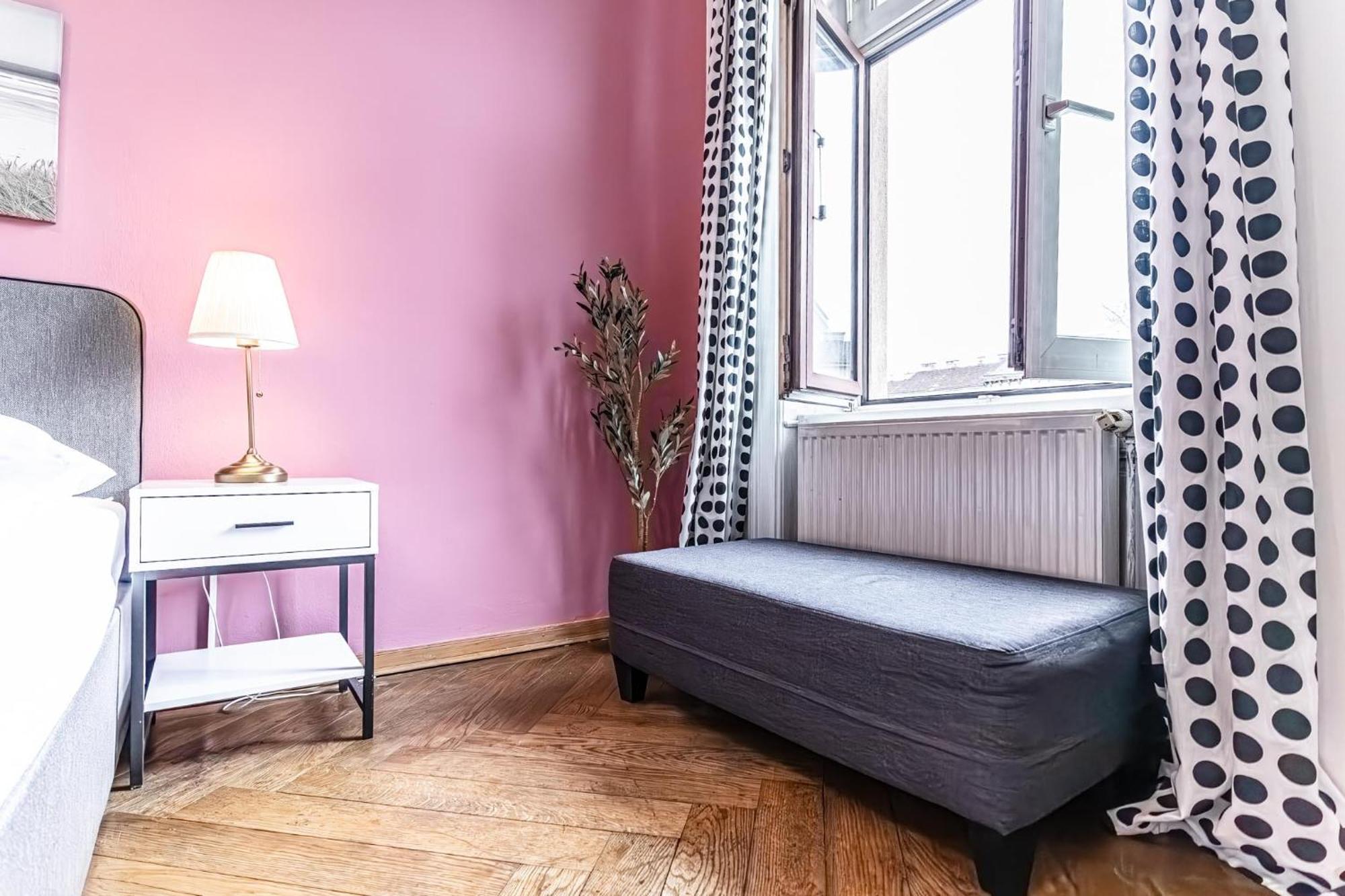 Lovely 1Br Apt. Near Akh Hospital Vienna Esterno foto