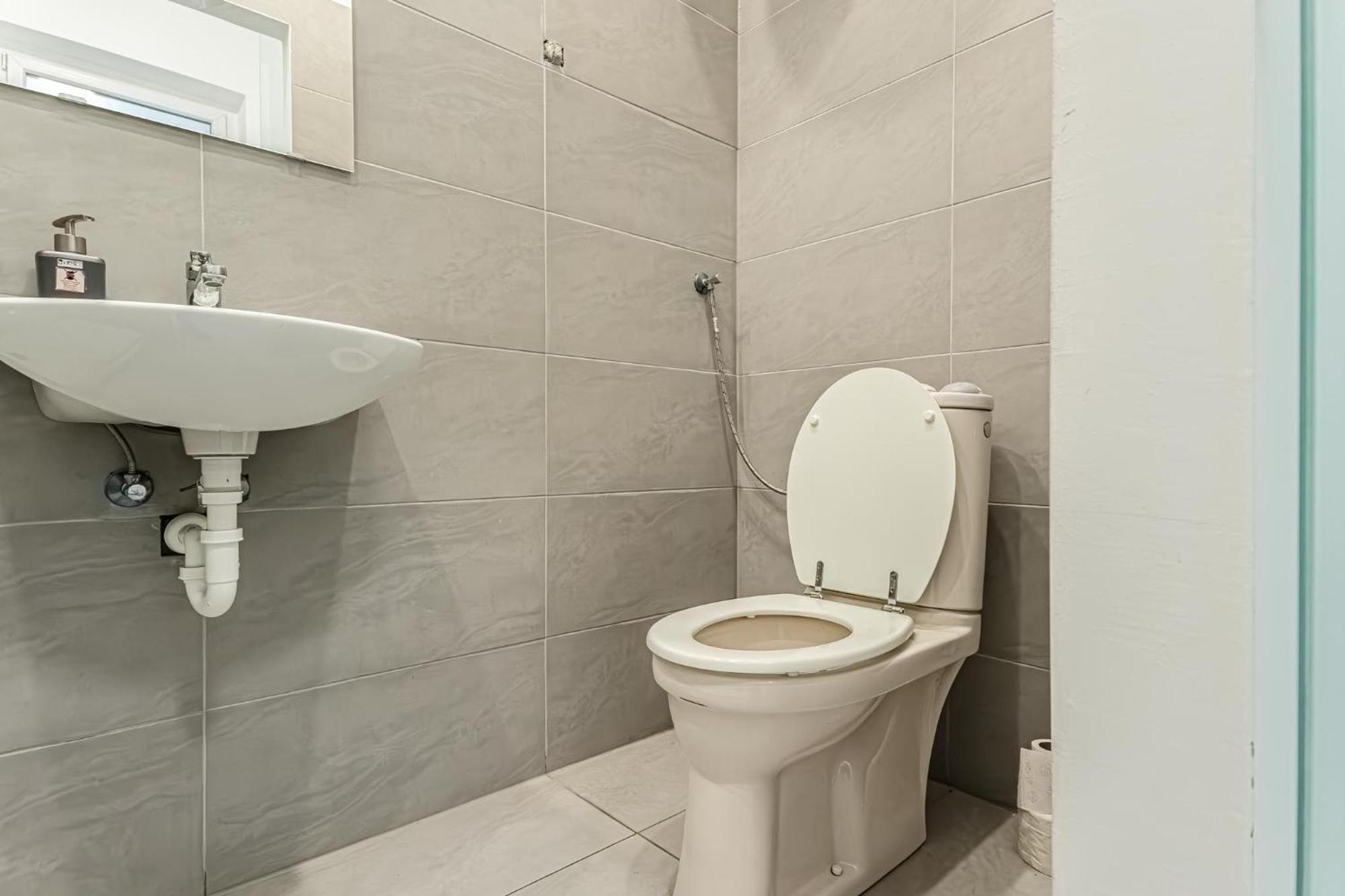 Lovely 1Br Apt. Near Akh Hospital Vienna Esterno foto